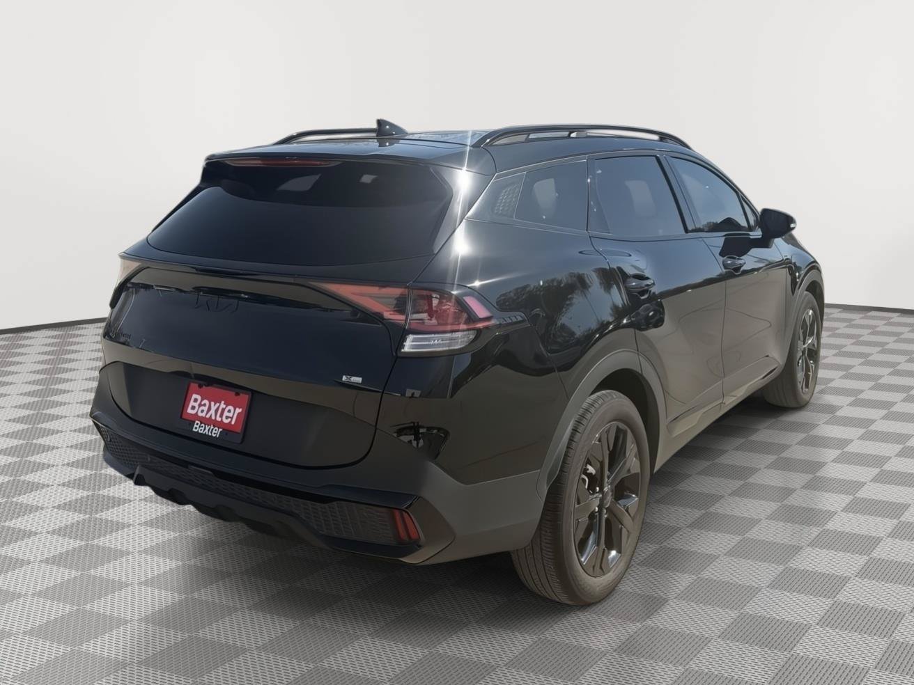 Used 2025 Kia Sportage X-Line AWD/4WD image 4