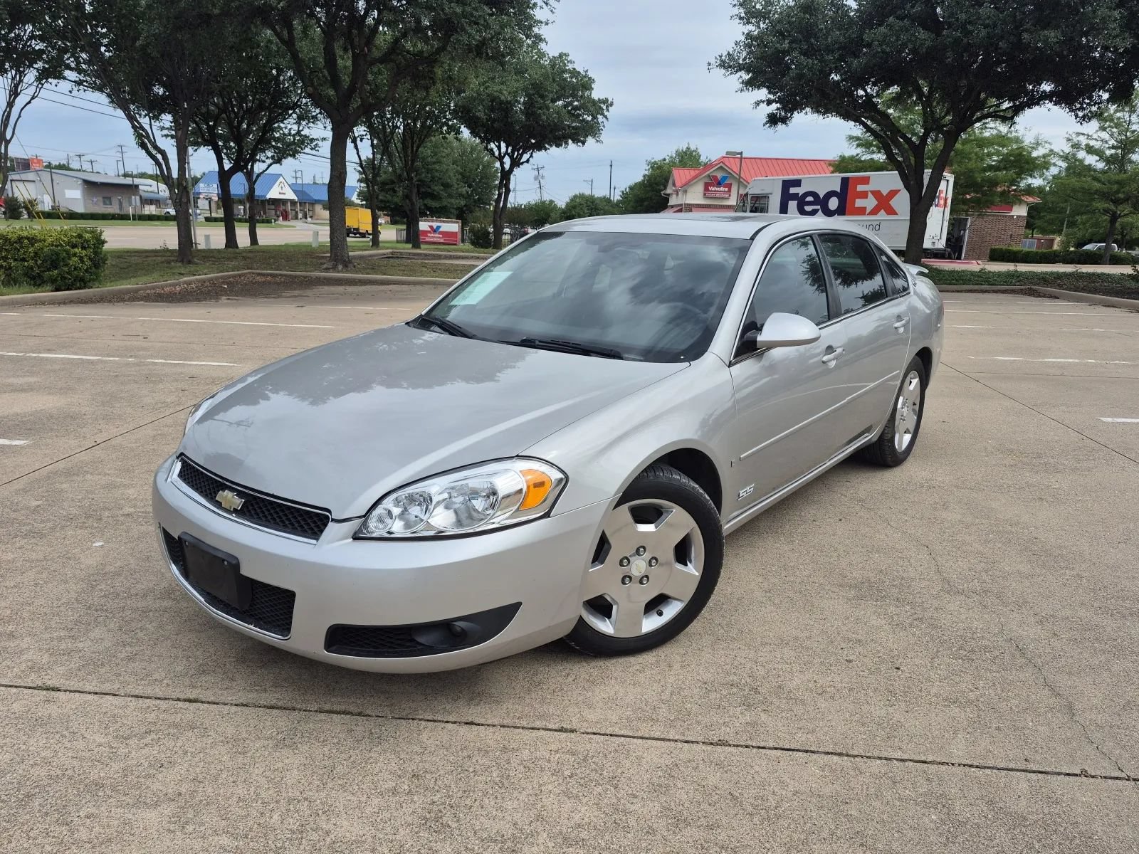 Used 2007 Chevrolet Impala SS w/ Convenience Package FWD image 1