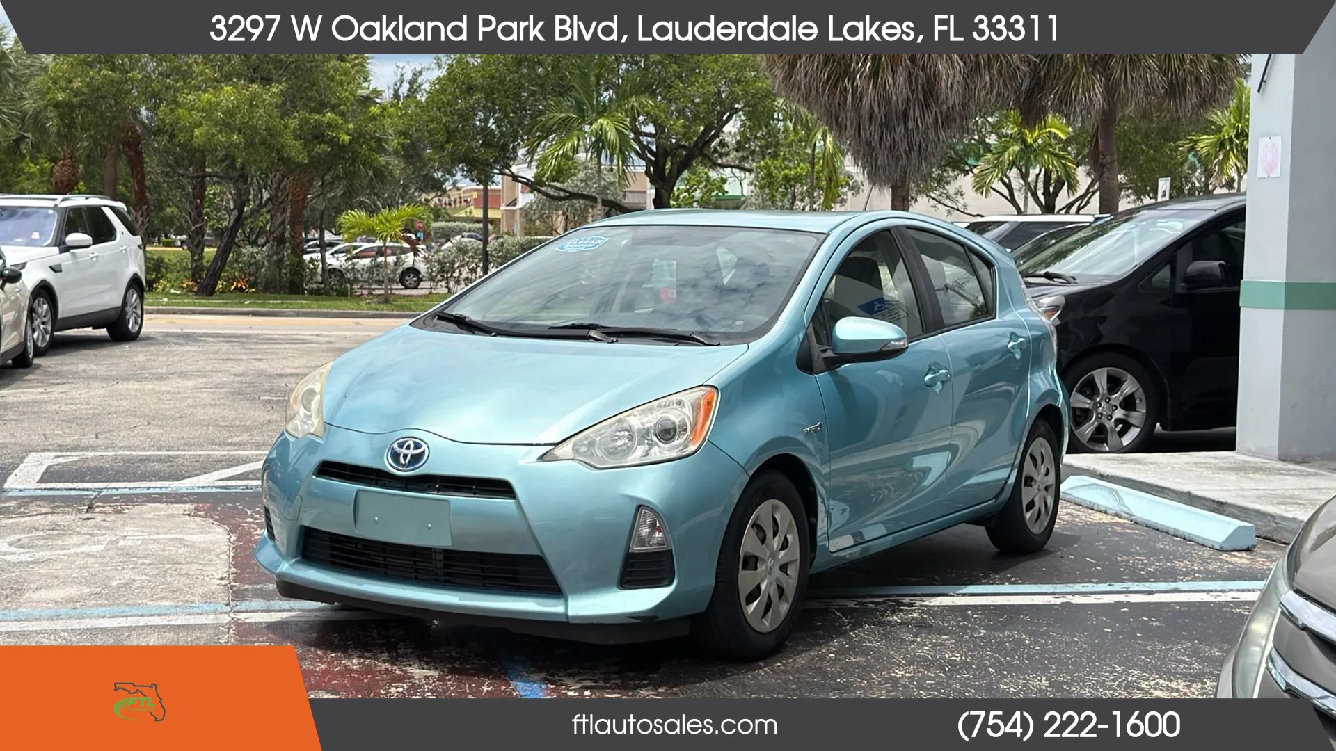 Used 2013 Toyota Prius C One FWD image 5