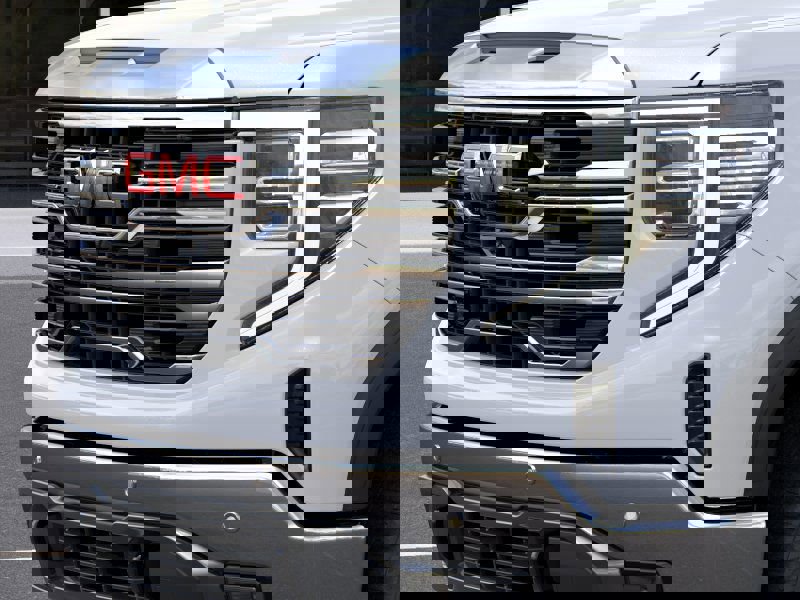 New 2026 GMC Sierra 1500 SLT image 13