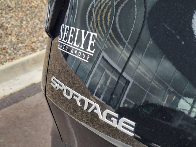 Certified 2023 Kia Sportage X-Pro Prestige AWD/4WD image 29