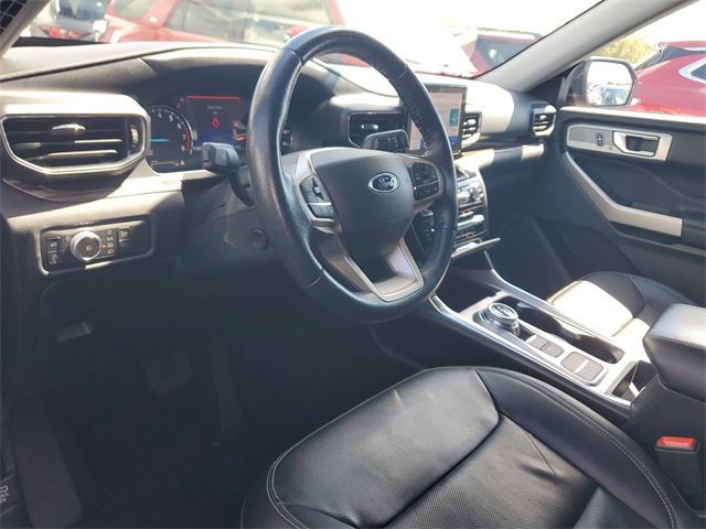 Used 2021 Ford Explorer Limited w/ Hybrid Equipment Group 310A image 11