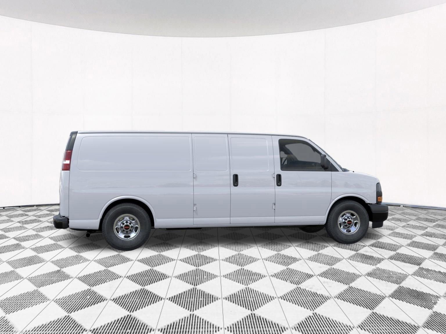 New 2026 GMC Savana 3500 Extended RWD image 10