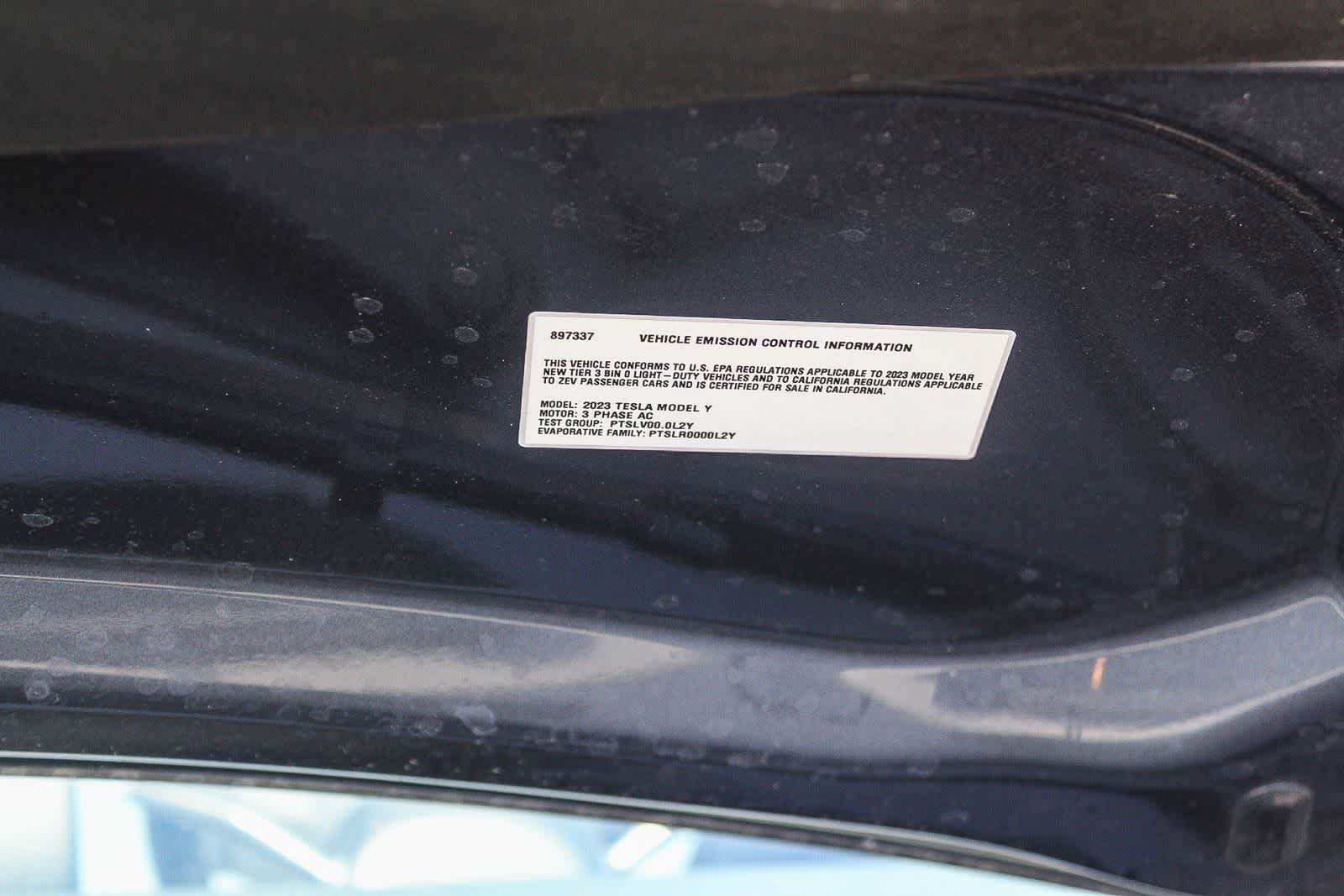 Used 2023 Tesla Model Y Long Range image 33