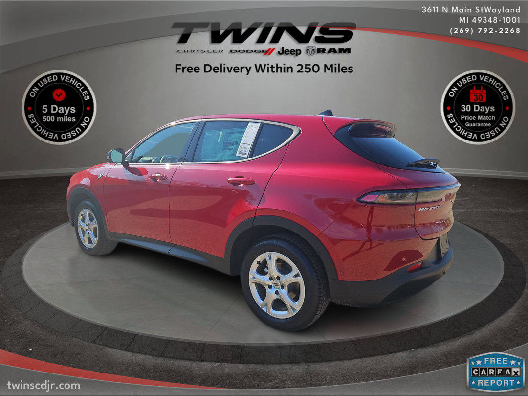 New 2025 Dodge Hornet GT w/ Tech Pack image 6