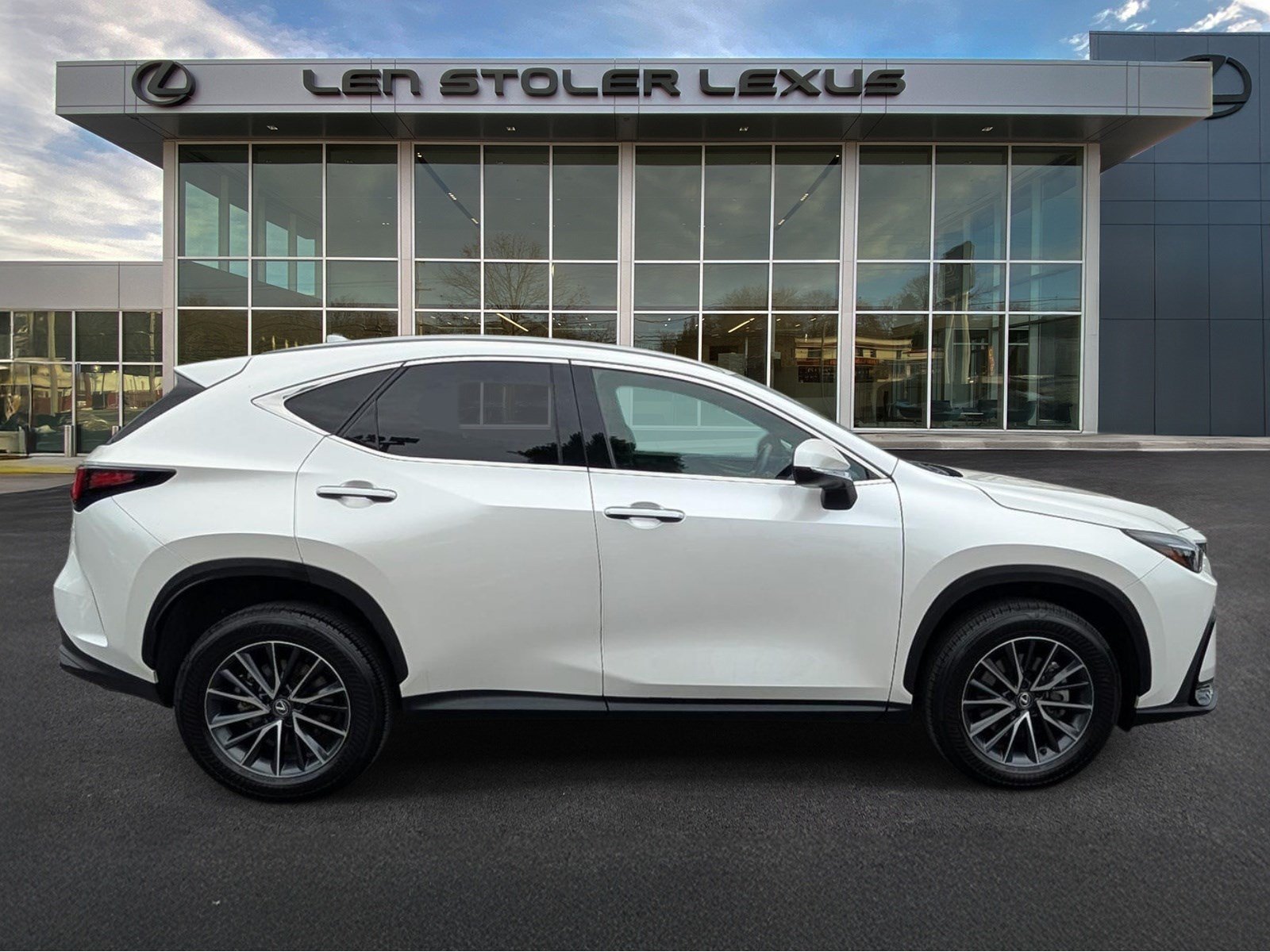 Certified 2025 Lexus NX 350h AWD w/ Cold Area Package image 2