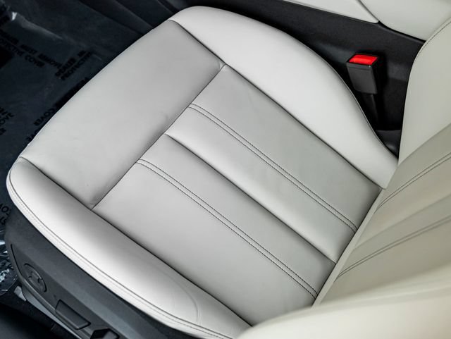 Used 2025 Audi A6 e-tron Premium Plus w/ Premium Plus RWD image 16