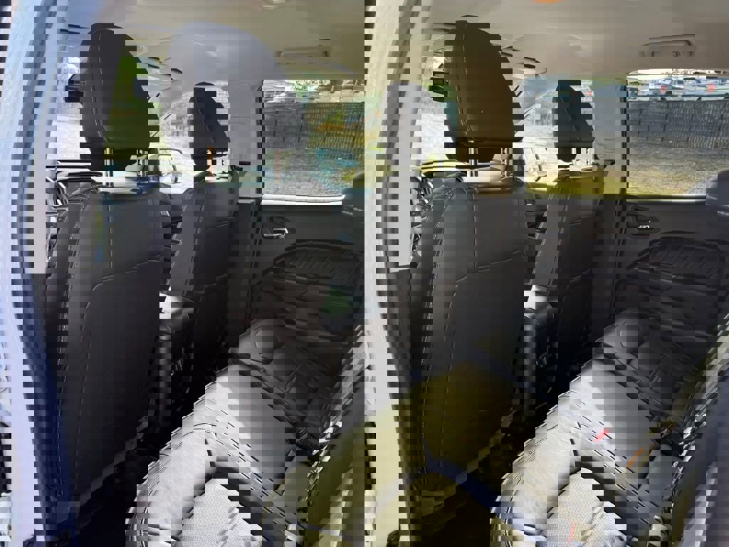 Used 2022 GMC Canyon Denali image 29