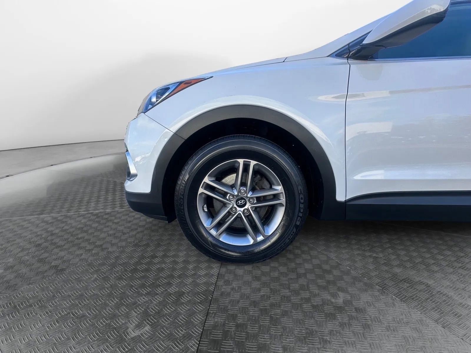 Used 2018 Hyundai Santa Fe Sport FWD image 15