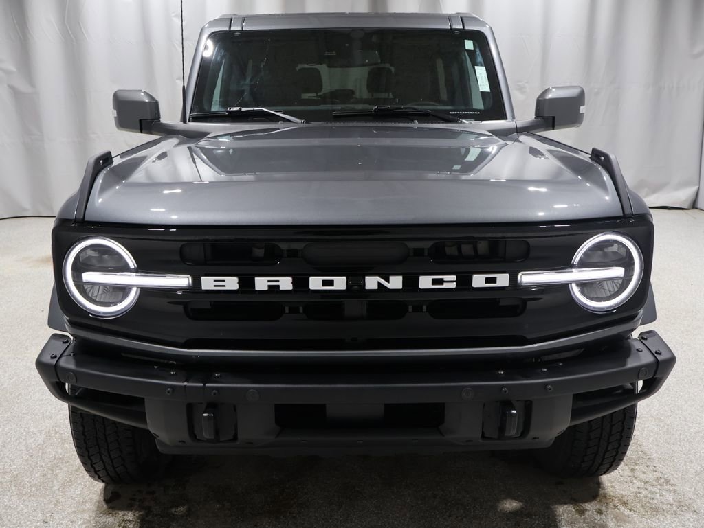 Used 2023 Ford Bronco Outer Banks image 9
