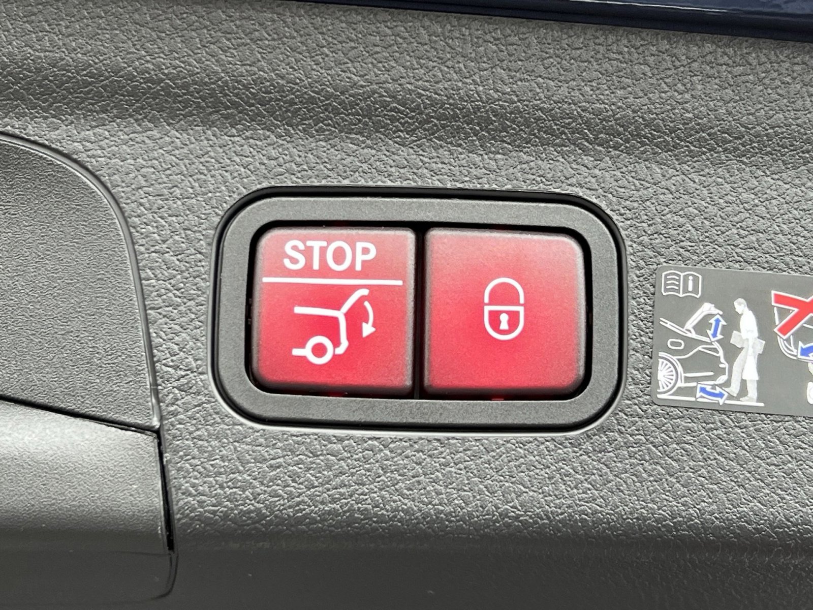 New 2026 Mercedes-Benz GLE 350 4MATIC image 26