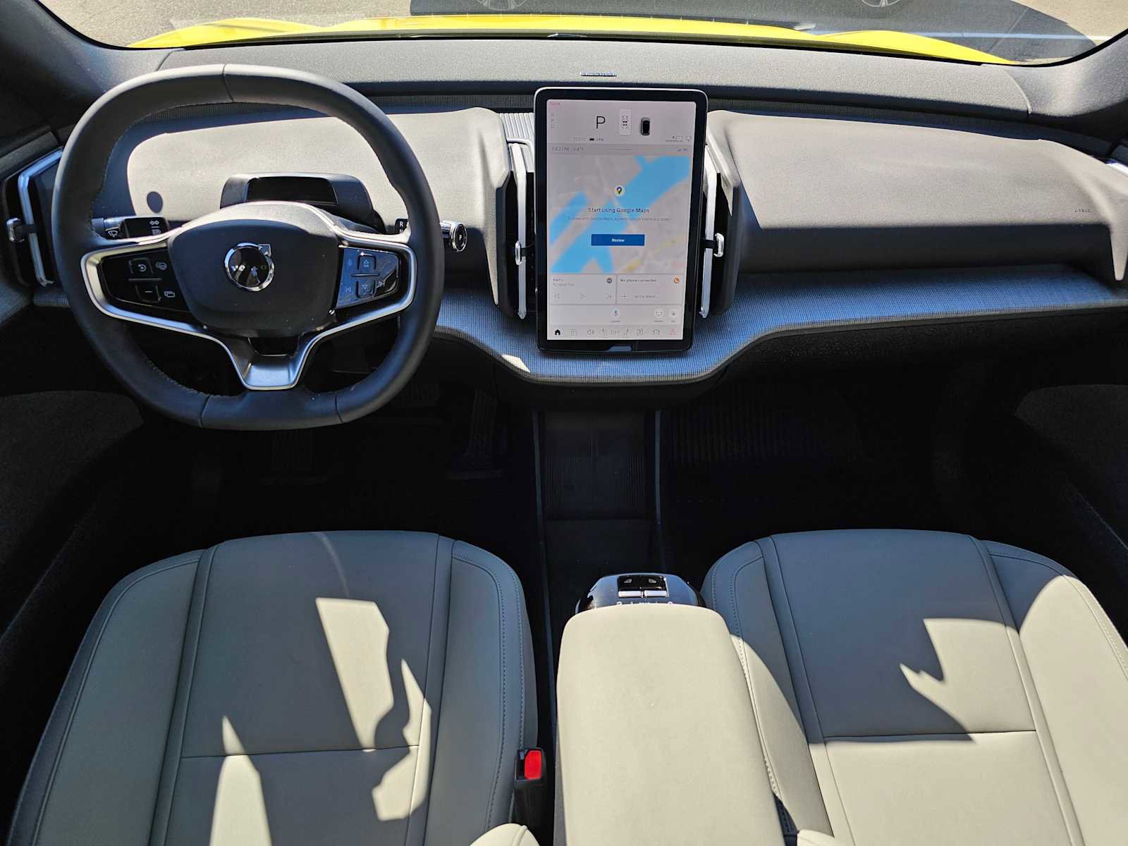 Used 2025 Volvo EX30 Plus w/ Protection Package Premier image 19