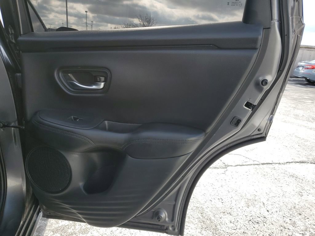 Used 2024 Honda HR-V LX image 32