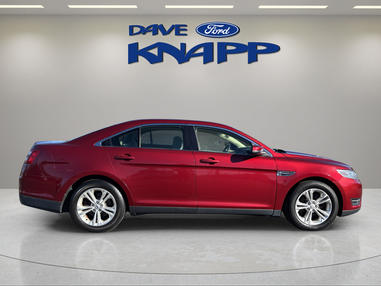 Used 2013 Ford Taurus SEL FWD image 8