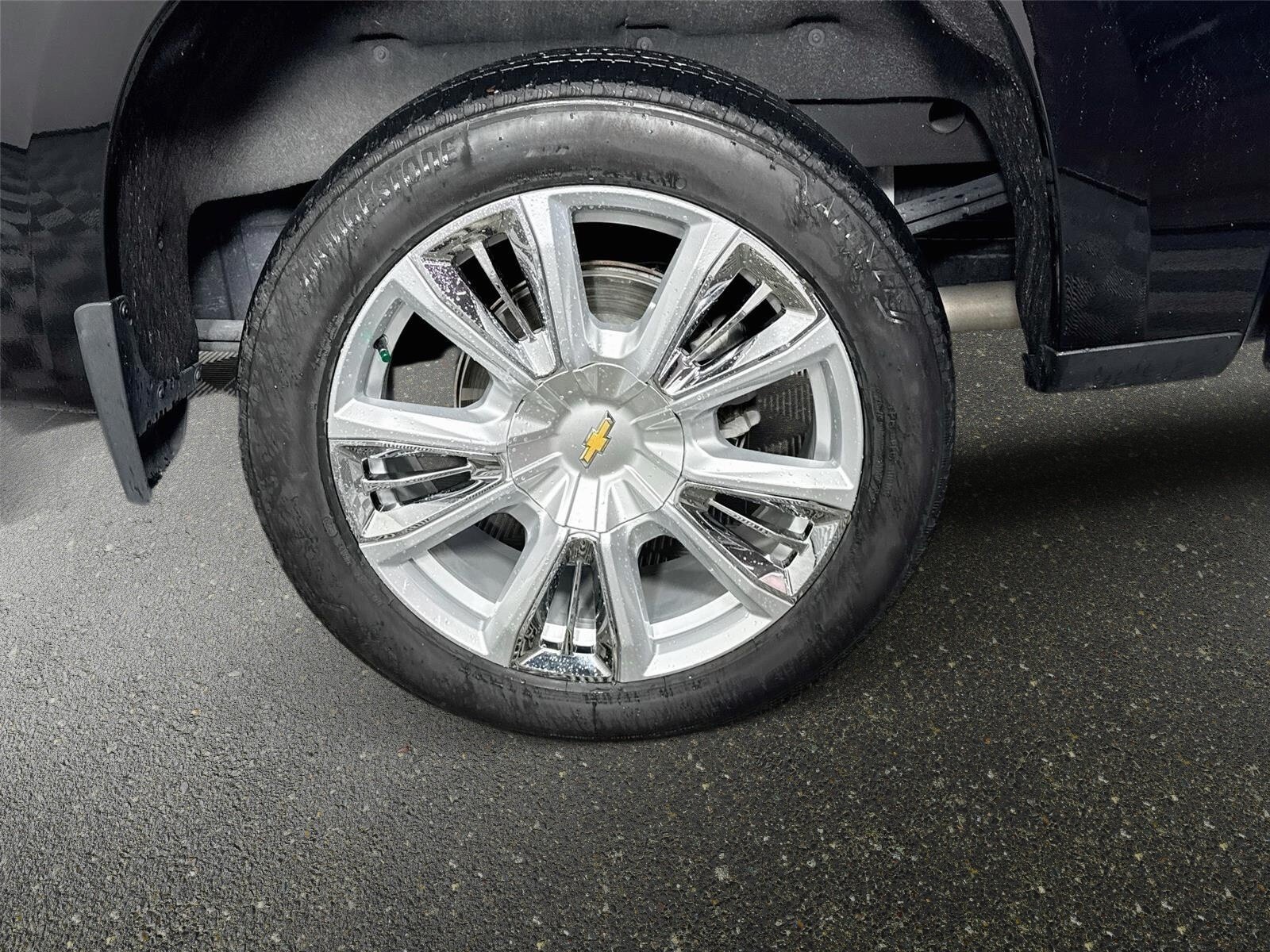 Certified 2024 Chevrolet Silverado 1500 High Country w/ High Country Premium Package AWD/4WD image 32