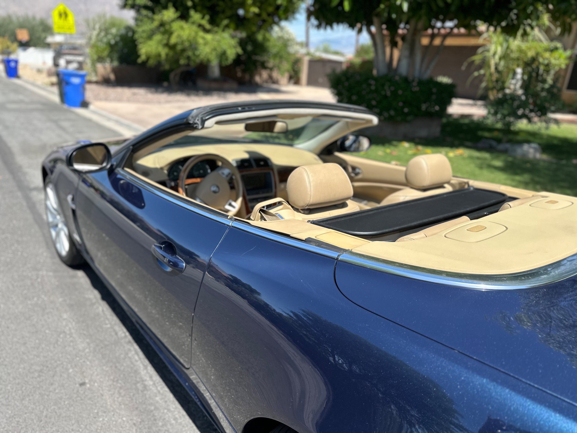Used 2007 Jaguar XK Convertible RWD image 31