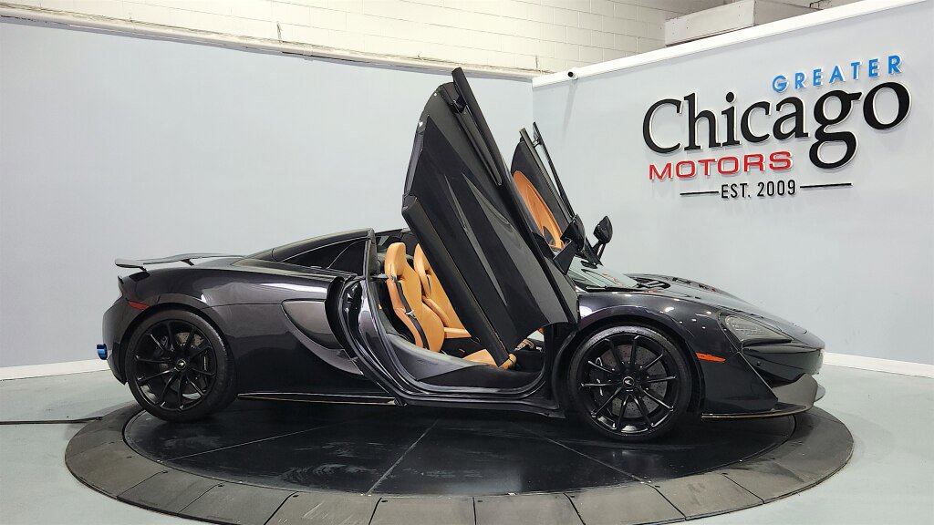 Used 2019 McLaren 570S Spider RWD image 8