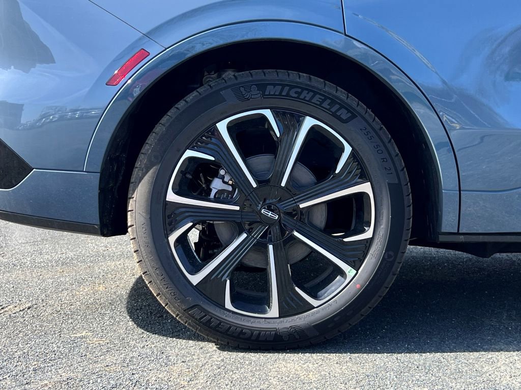 New 2026 Lincoln Nautilus Reserve AWD/4WD image 6