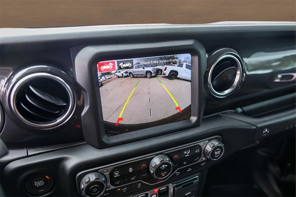 Used 2021 Jeep Wrangler Unlimited Rubicon w/ Xtreme Recon 35" Tire Package image 18