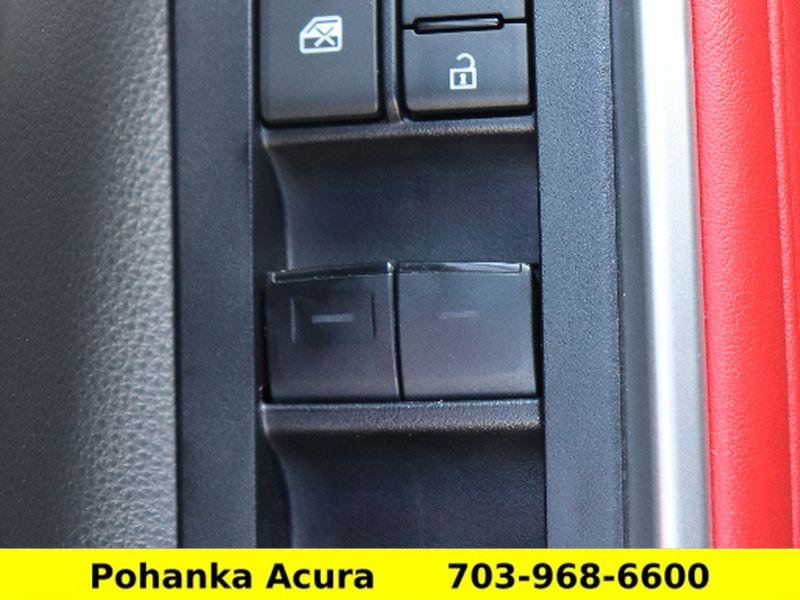 Used 2023 Toyota Highlander XSE image 24