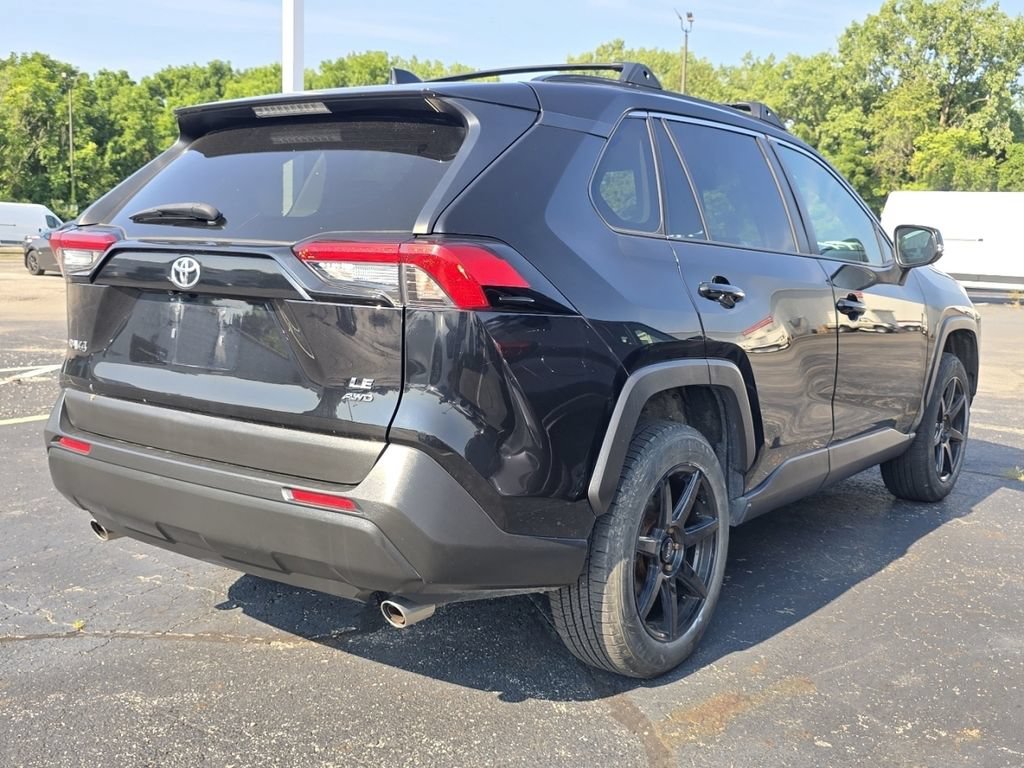 Used 2020 Toyota RAV4 LE w/ All Weather Liner Package AWD/4WD image 7