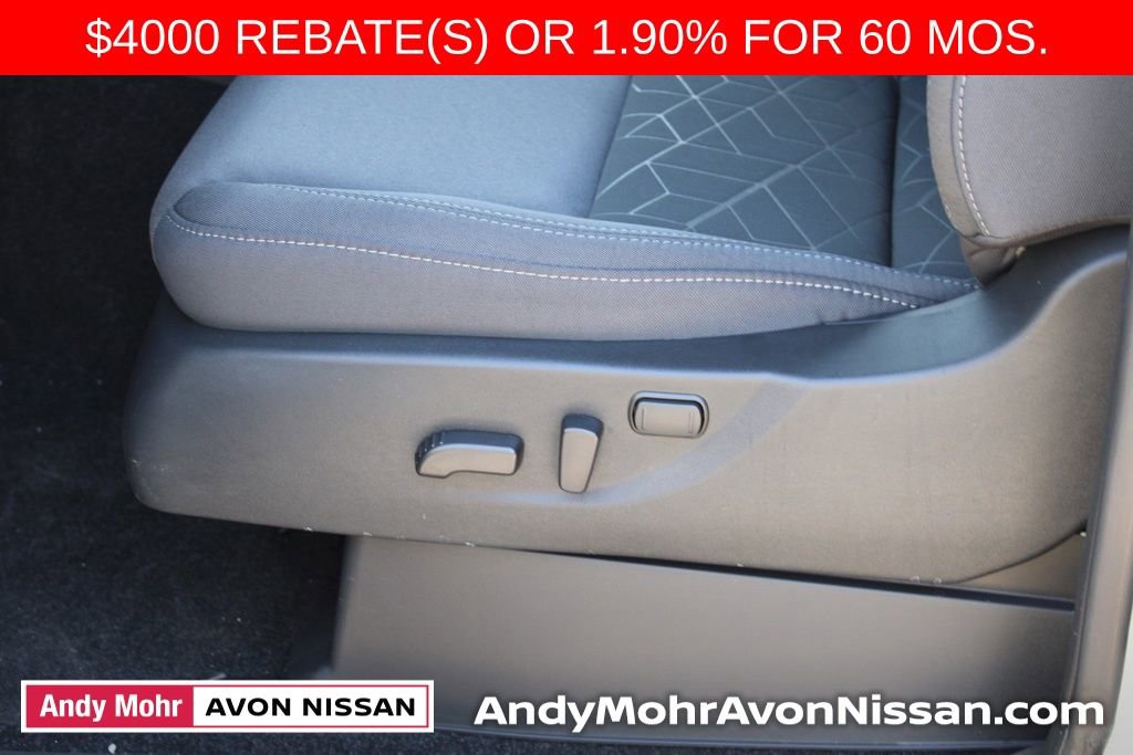 New 2025 Nissan Frontier SV image 9