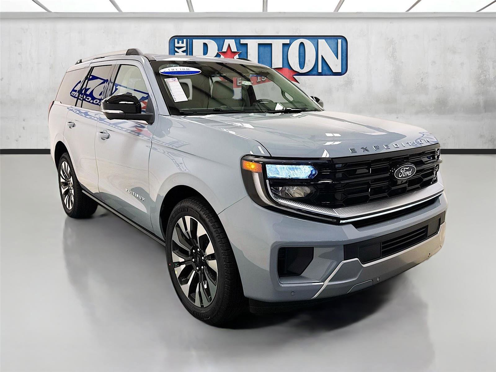 New 2025 Ford Expedition Platinum w/ Platinum Ultimate Package
