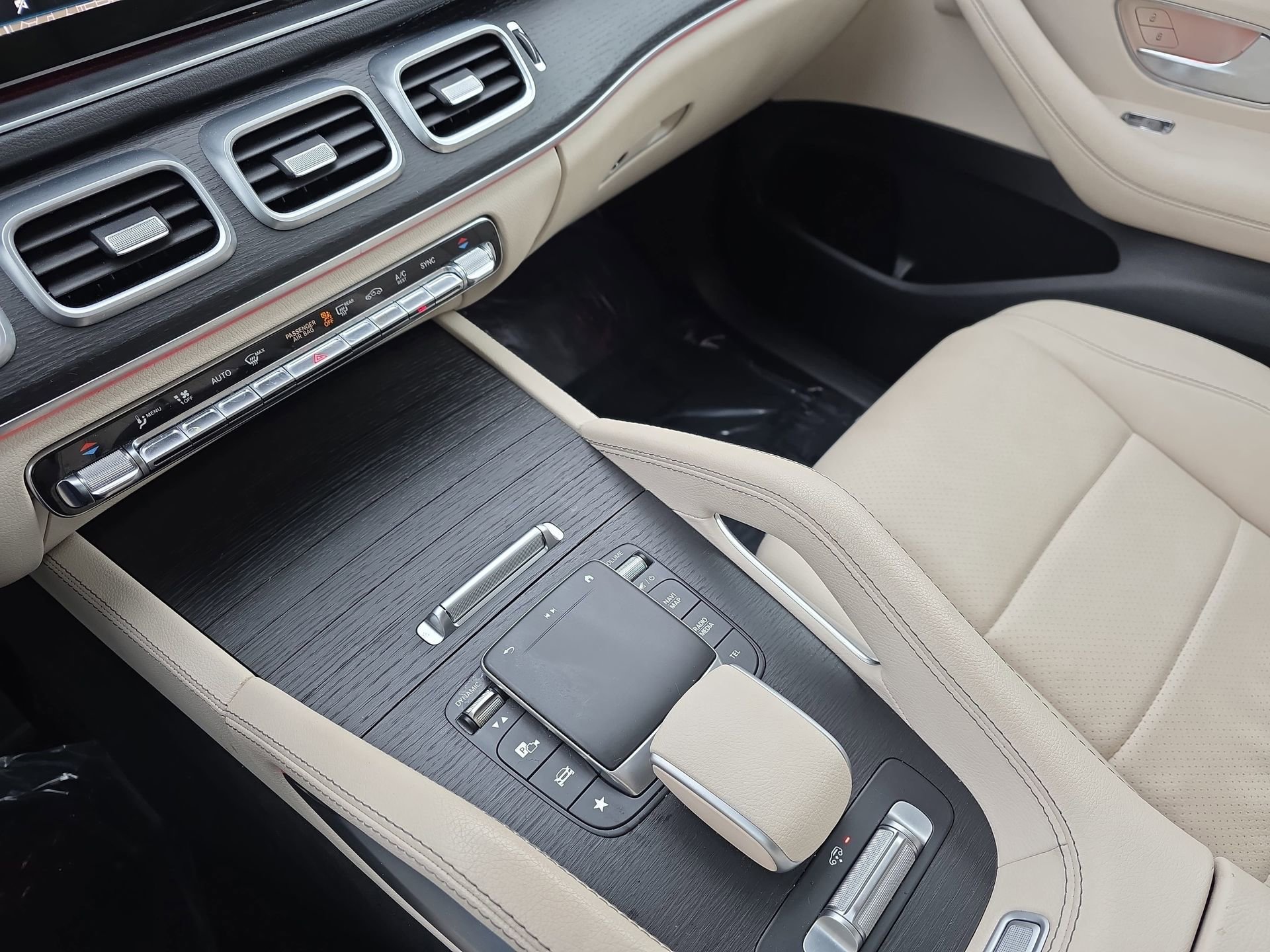 Certified 2023 Mercedes-Benz GLS 450 GLS 450 image 25