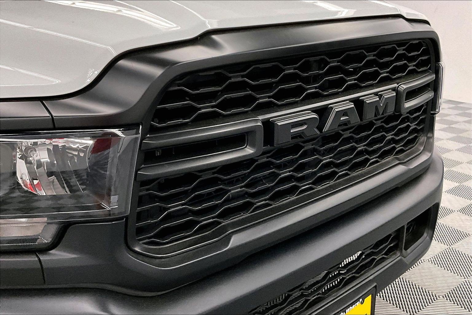 Used 2024 RAM 2500 Tradesman AWD/4WD image 32