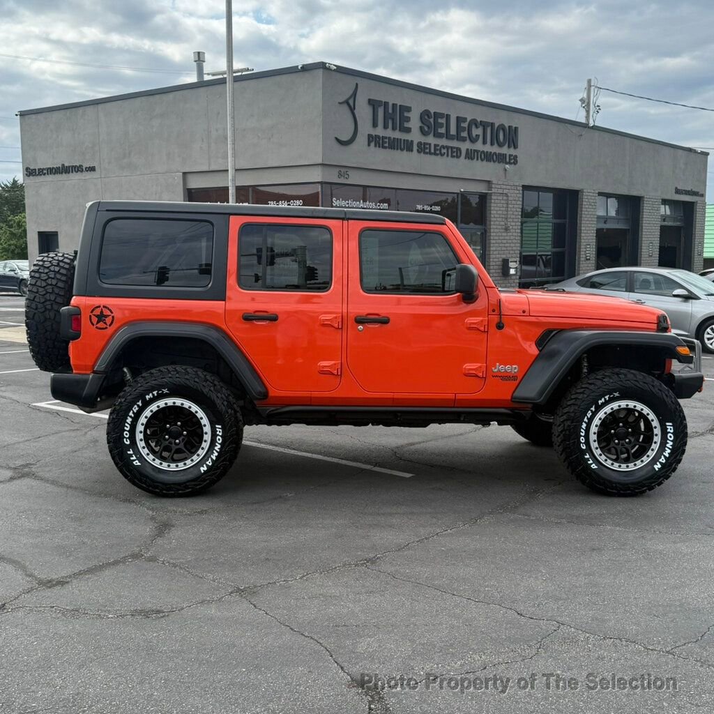 Used 2018 Jeep Wrangler Unlimited Sport AWD/4WD image 18