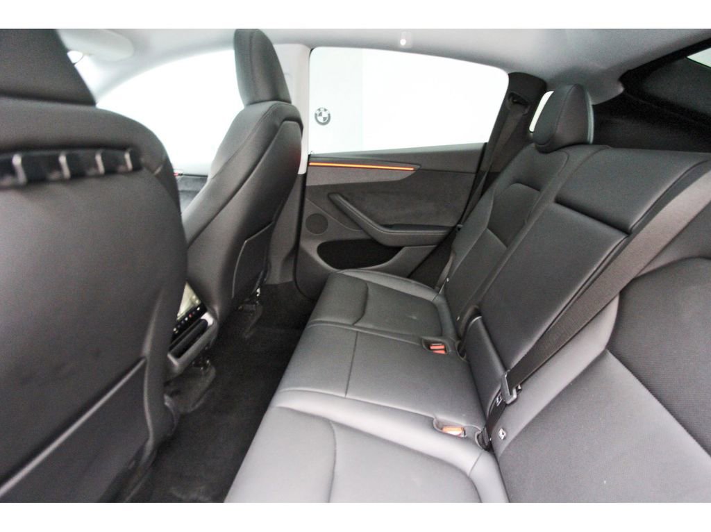 Used 2026 Tesla Model Y AWD image 9
