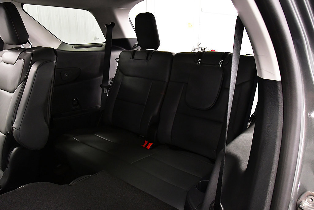New 2026 Ford Explorer Active w/ Active Comfort Package AWD/4WD image 32