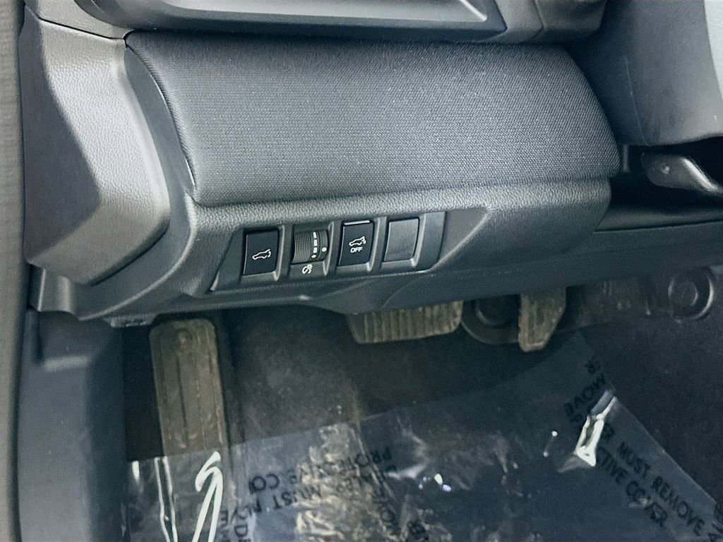 Certified 2025 Subaru Outback Premium w/ Popular Package #1A image 15