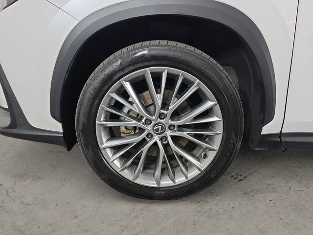 Certified 2024 Lexus NX 350h AWD w/ Vision Package image 9