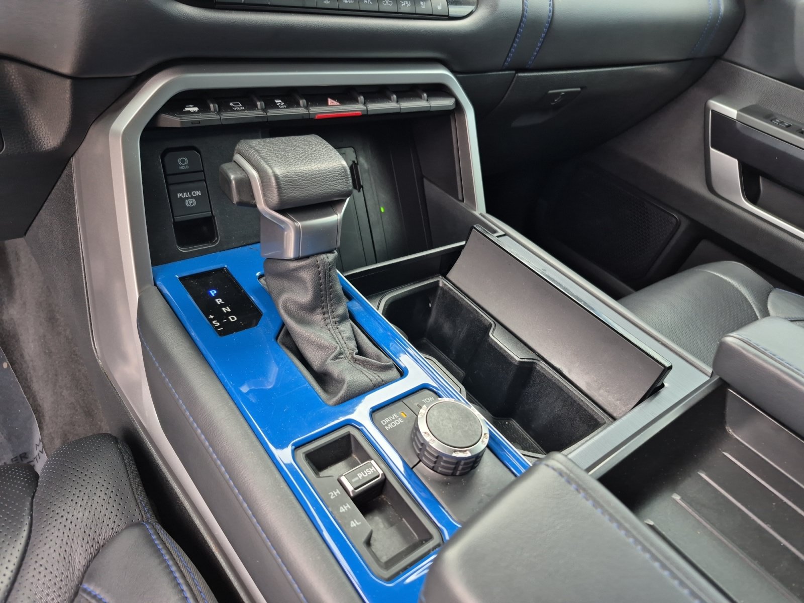Used 2023 Toyota Tundra Platinum AWD/4WD image 12