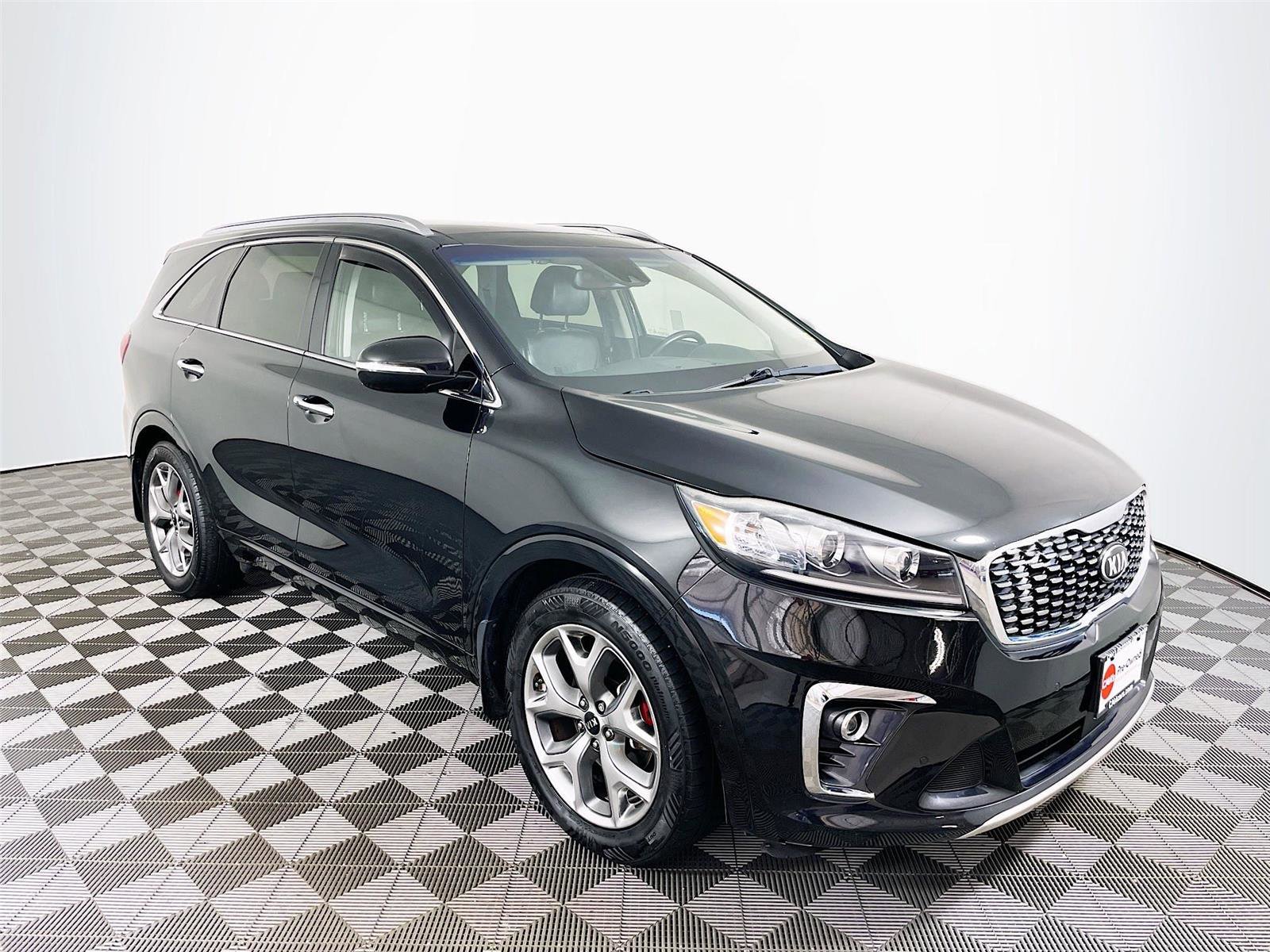 Used 2019 Kia Sorento SX