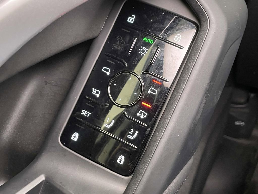 Certified 2025 Audi Q5 Premium w/ Convenience Package image 35