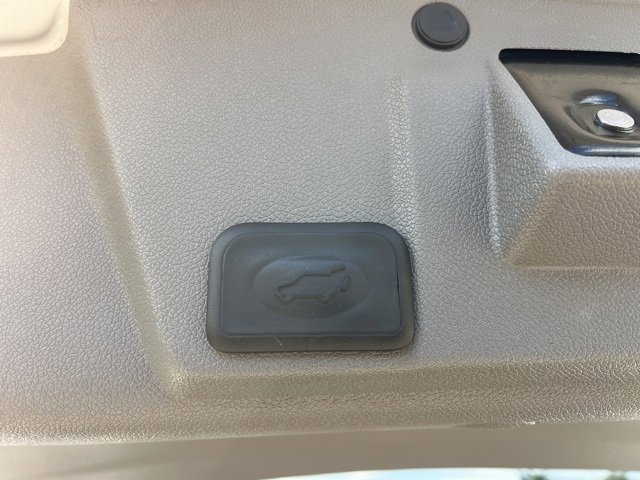 Used 2016 Chevrolet Traverse LT image 7