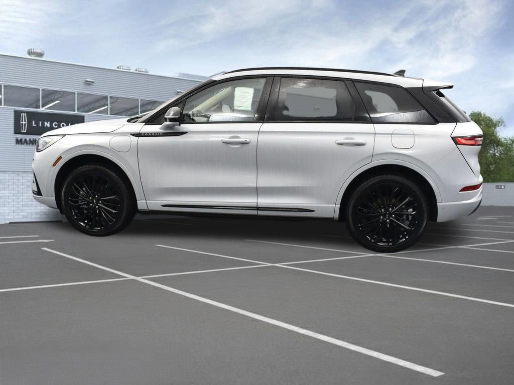 New 2026 Lincoln Corsair Grand Touring AWD/4WD image 2