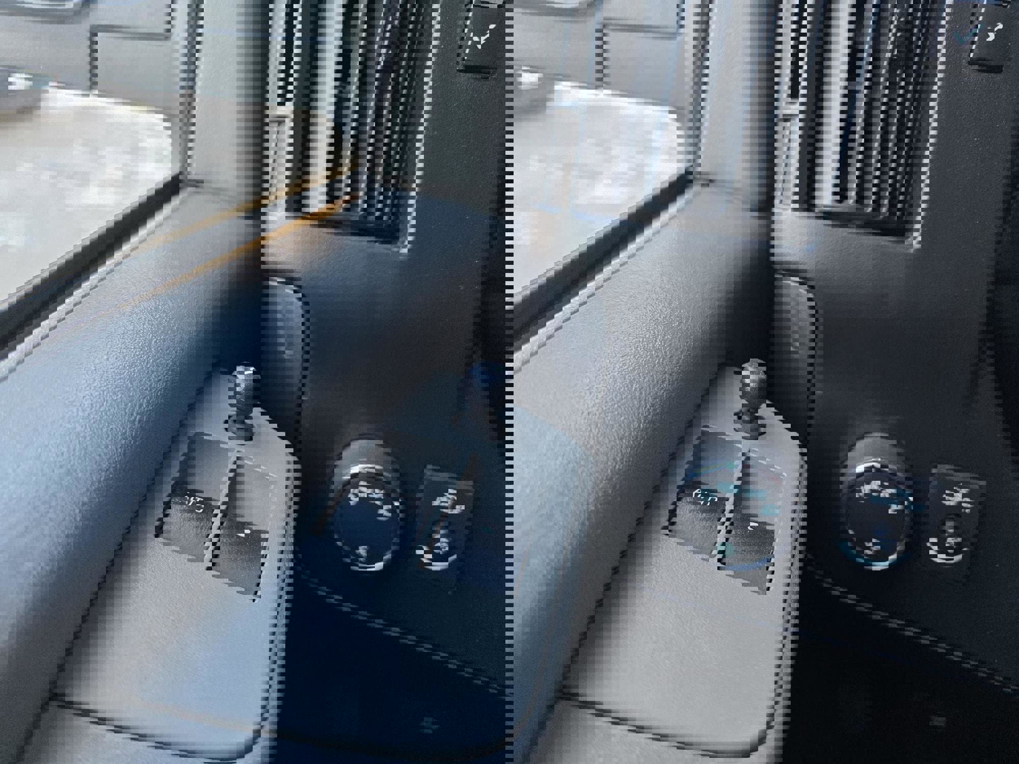 Used 2014 Chevrolet Express 1500 1500 AWD 135 image 12