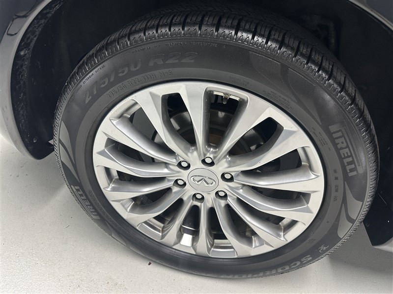 Used 2016 INFINITI QX80 4WD w/ Deluxe Technology Package image 17