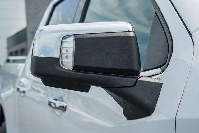 Used 2023 Chevrolet Silverado 1500 LTZ w/ LTZ Convenience Package II AWD/4WD image 20