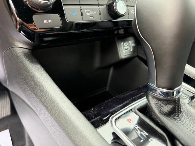 New 2026 Jeep Compass Latitude AWD/4WD image 24
