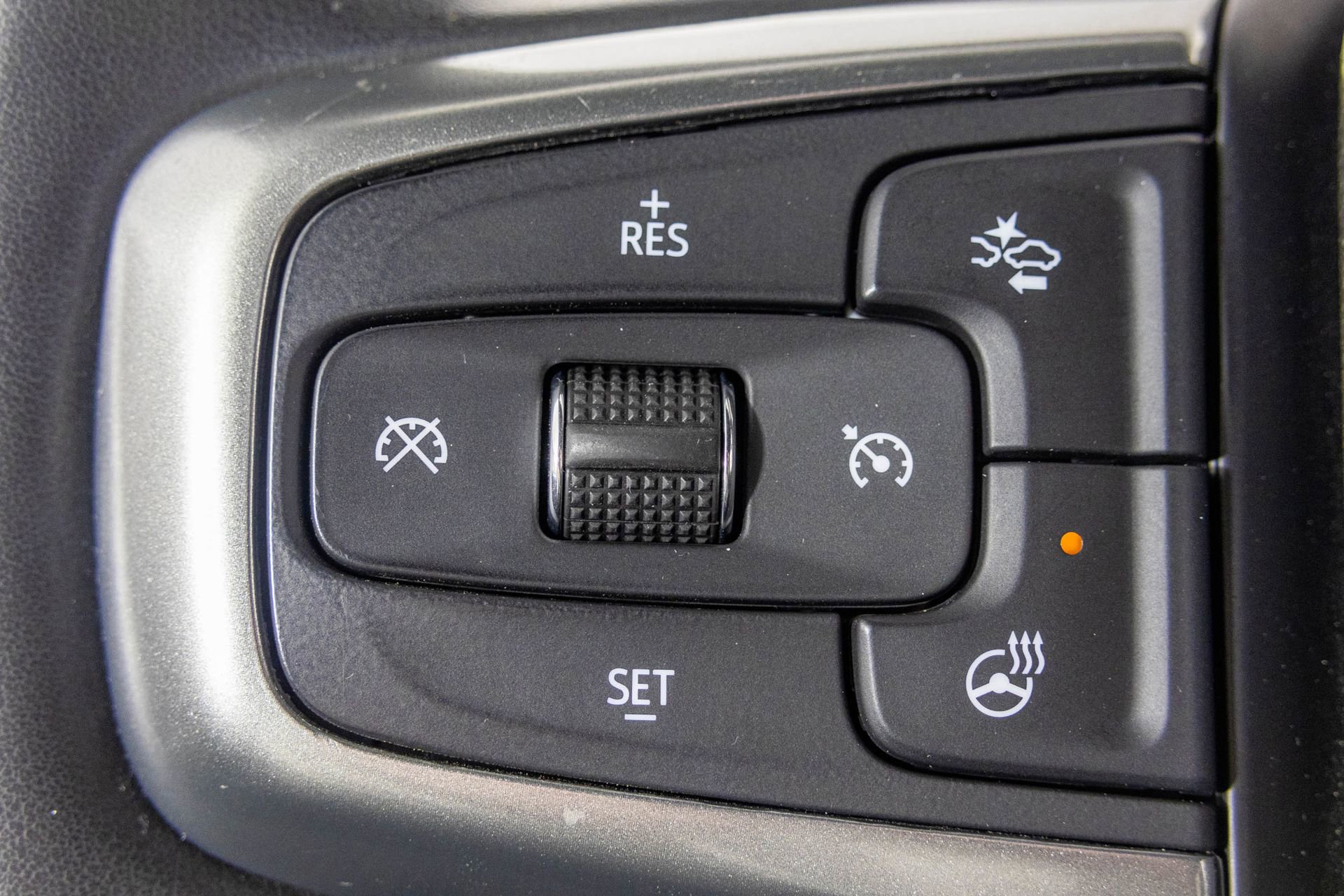 Used 2023 Chevrolet Silverado 1500 LT image 31