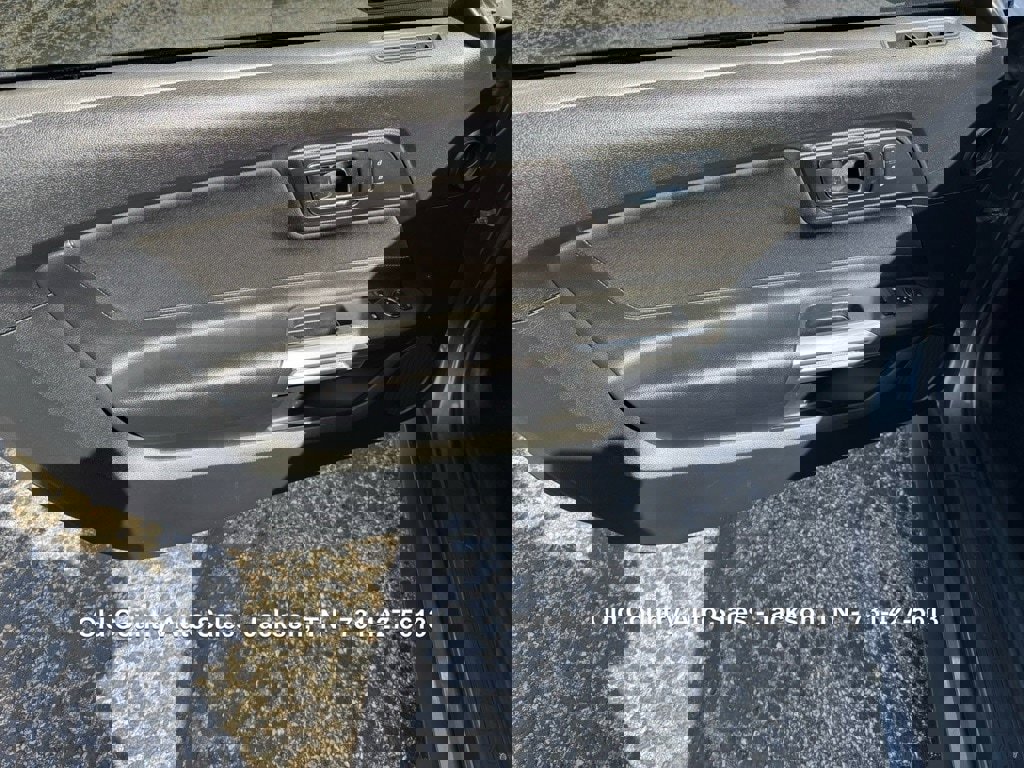 Used 2016 Ford Mustang GT w/ Interior & Wheel Package image 27