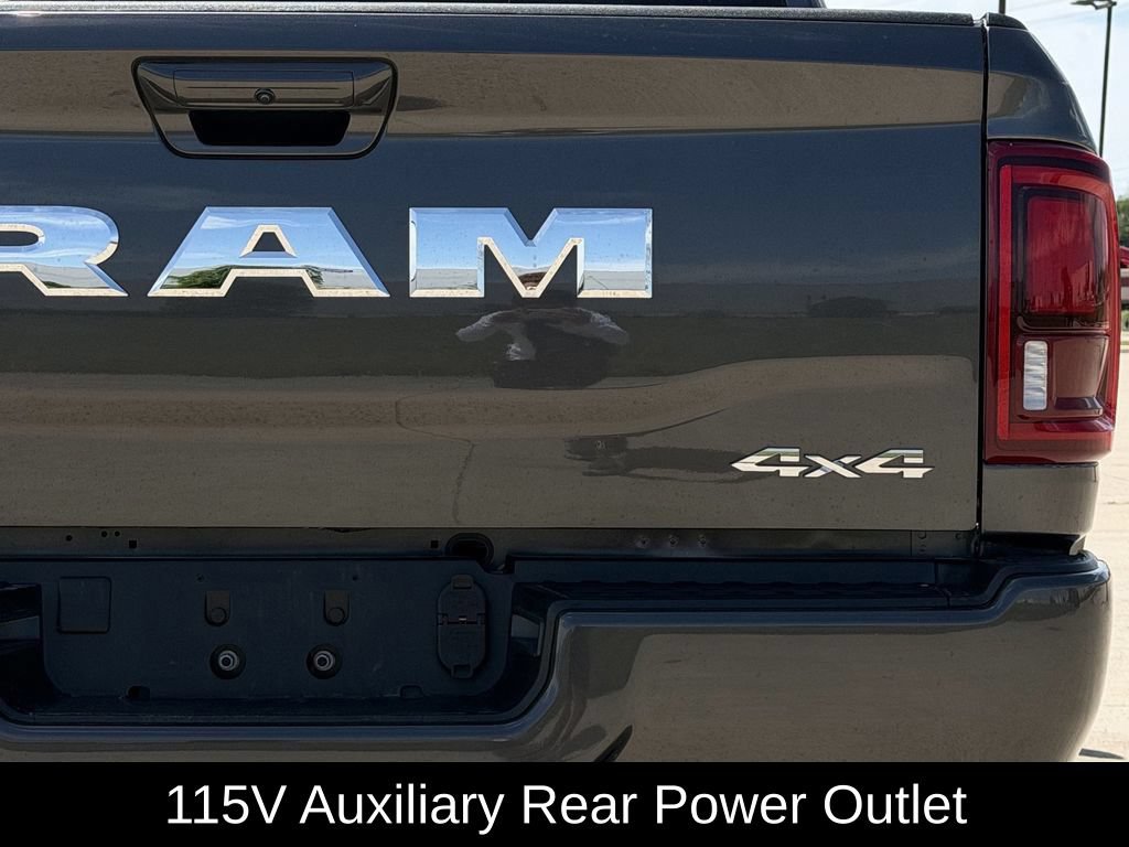 Used 2025 RAM 2500 Laramie w/ Sport Appearance Package AWD/4WD image 9