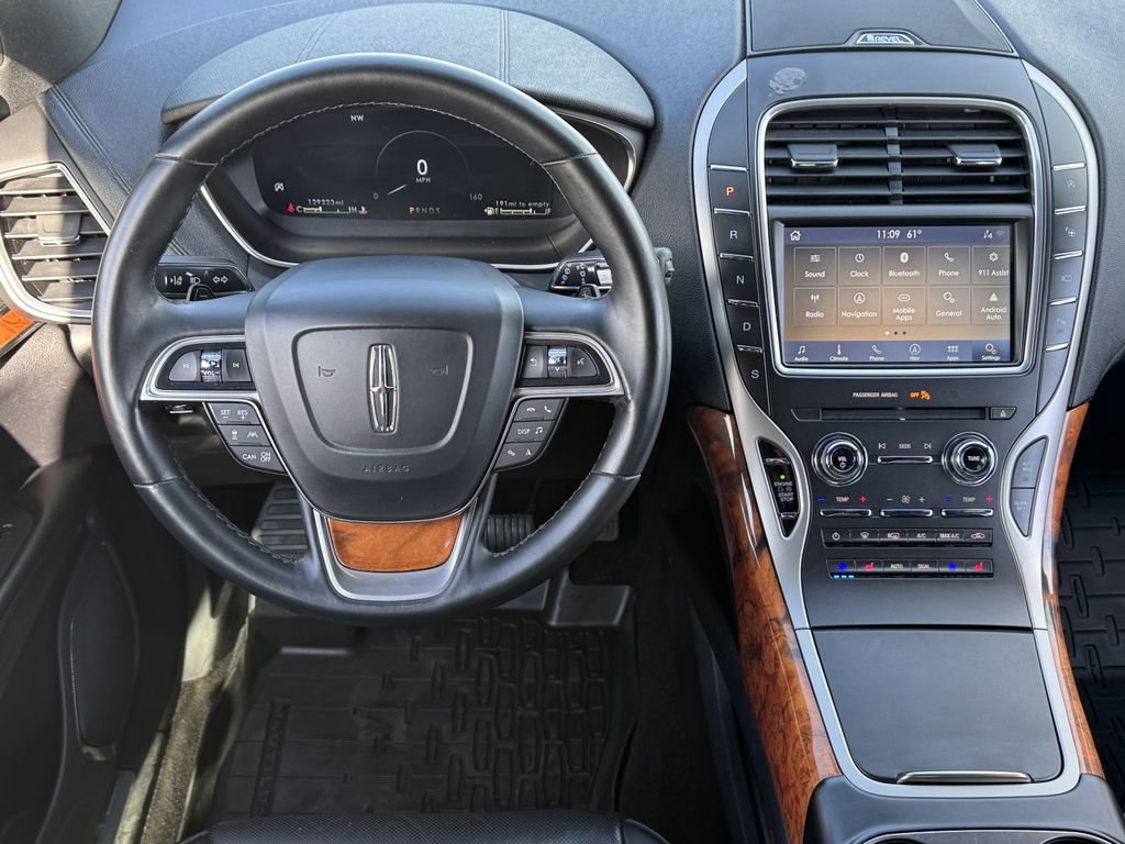 Used 2020 Lincoln Nautilus Reserve image 10