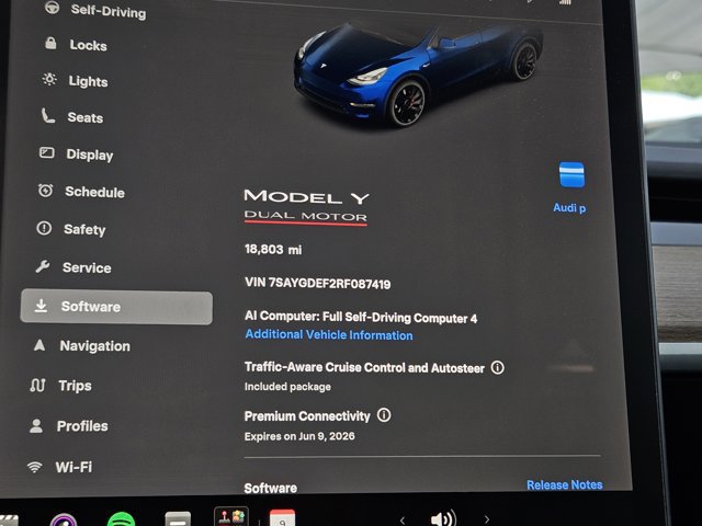 Used 2024 Tesla Model Y Performance AWD/4WD image 20