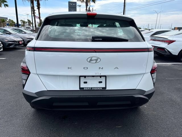 New 2026 Hyundai Kona SE FWD image 6