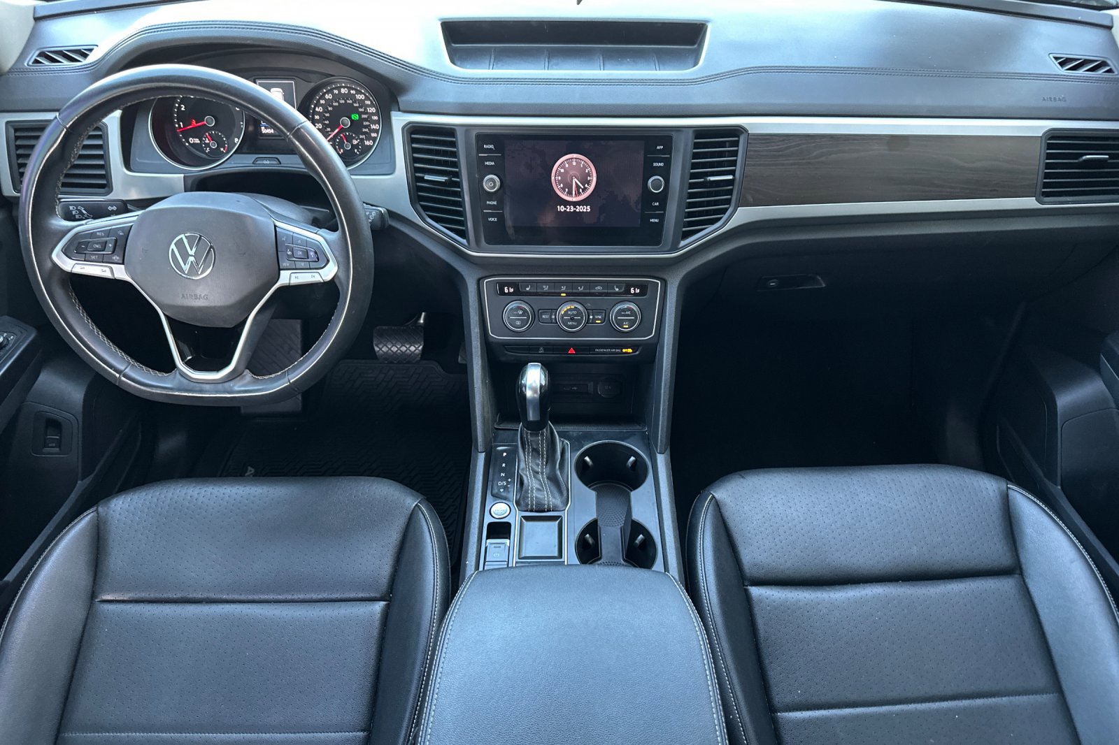 Certified 2021 Volkswagen Atlas SE image 13